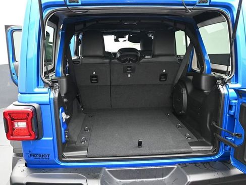 New 2026 Jeep Wrangler Unlimited Rubicon 392 w/ Quick Order Package 27X Moab AWD/4WD image 19