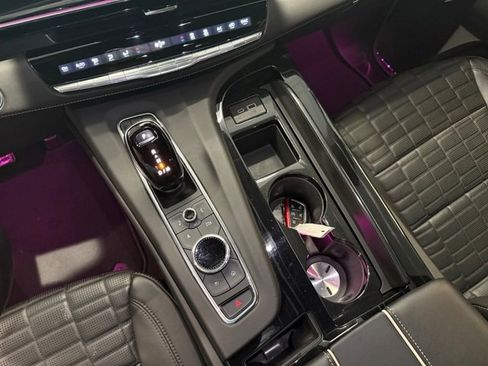 Used 2023 Cadillac Escalade V image 23