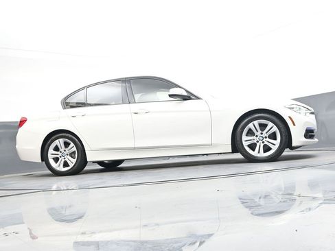 Used 2016 BMW 328i Sedan RWD image 29