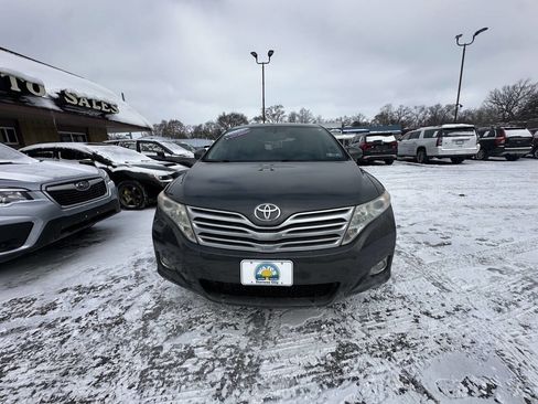 Used 2012 Toyota Venza Limited w/ Tow Pkg image 3