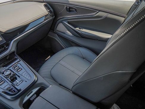New 2025 Aston Martin DBX 707 AWD/4WD image 43