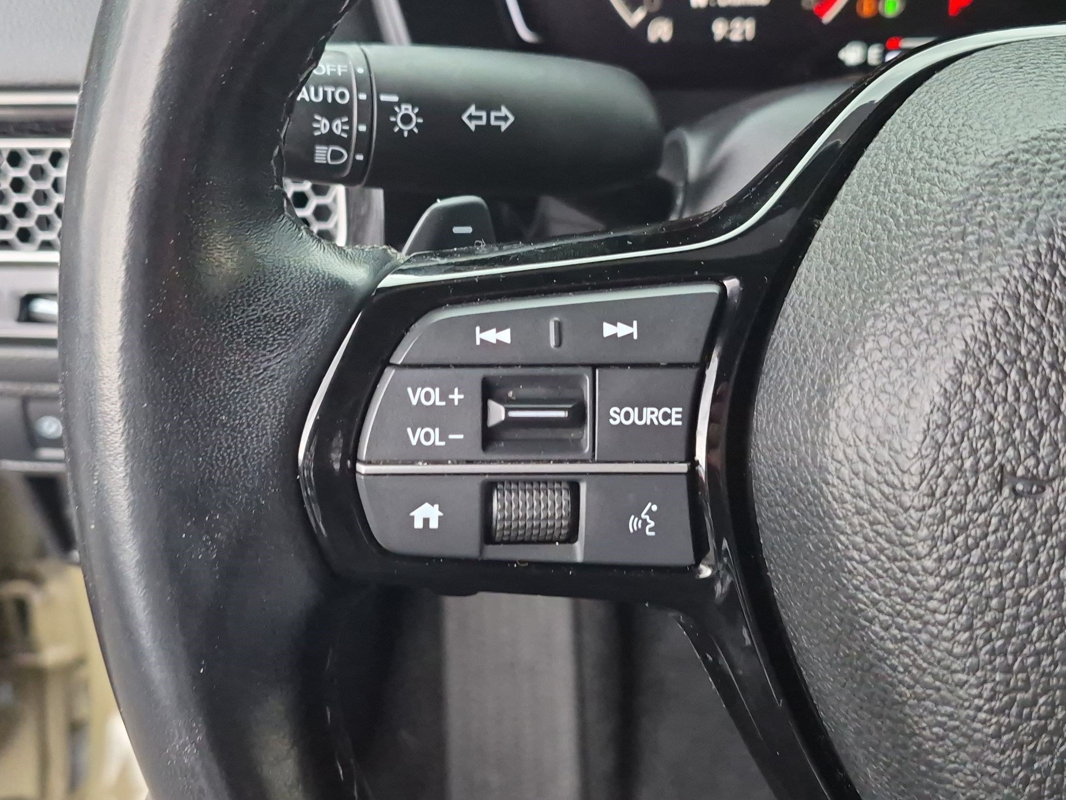 Used 2025 Honda Civic Sport image 19