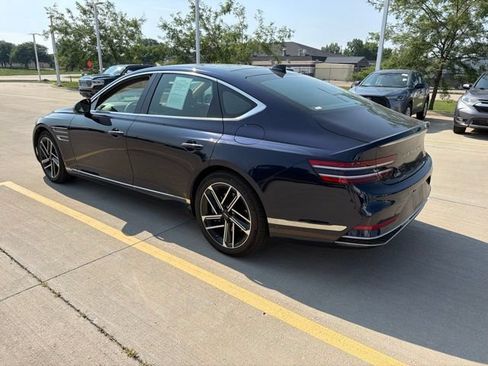 Used 2025 Genesis G80 2.5T Advanced AWD/4WD image 4
