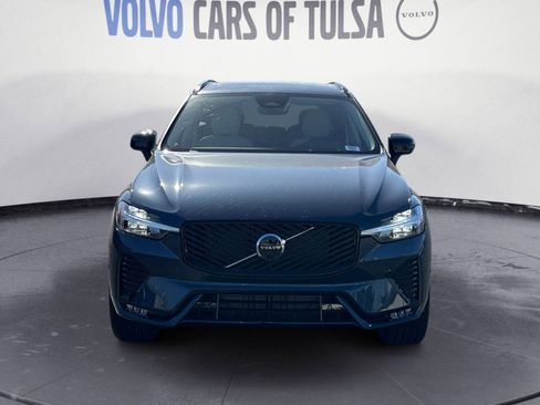 New 2026 Volvo XC60 B5 Ultra w/ Protection Package Premier image 8