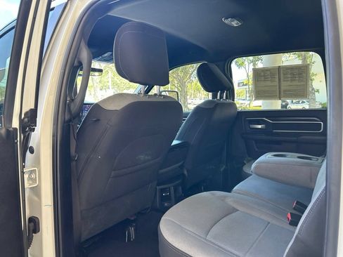 Used 2024 RAM 3500 Big Horn AWD/4WD image 40