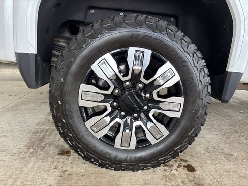 Used 2025 GMC Sierra 2500 Denali w/ Technology Package image 43