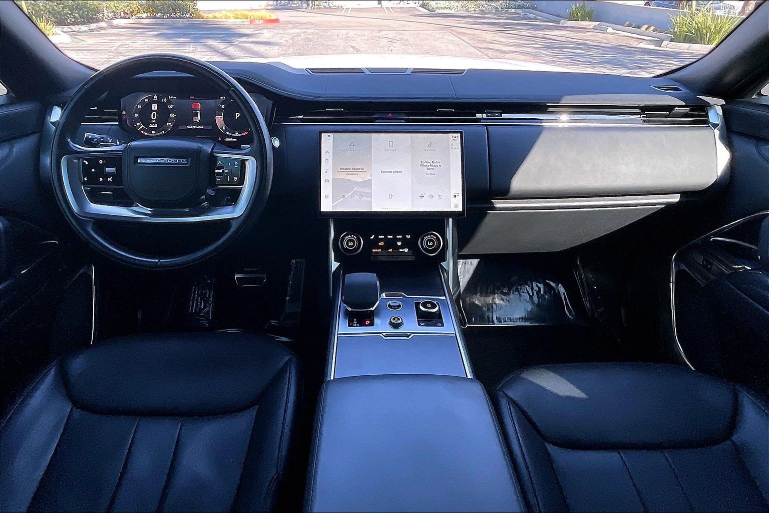 Used 2023 Land Rover Range Rover SE AWD/4WD image 15