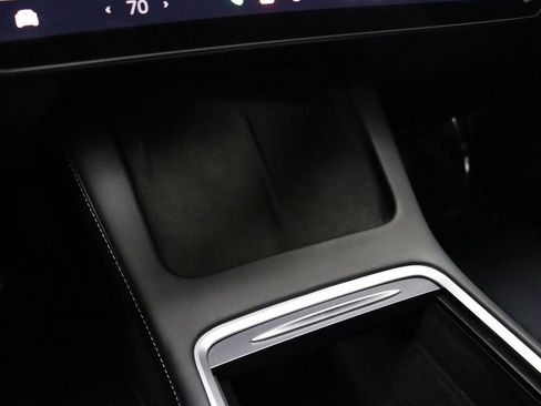 Used 2023 Tesla Model 3 Standard Range image 40