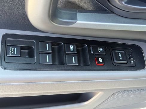 Used 2011 Honda Ridgeline RTS image 22