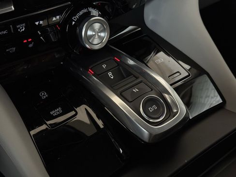 Used 2025 Acura MDX w/ Technology Package image 33