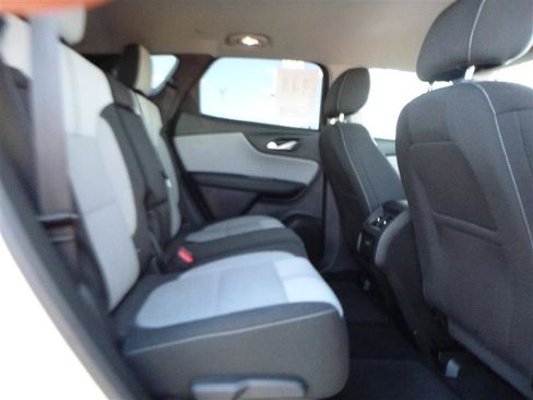 Used 2023 Chevrolet Blazer LT w/ Convenience Package image 5