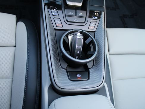 New 2026 Porsche 911 Carrera 4S image 24