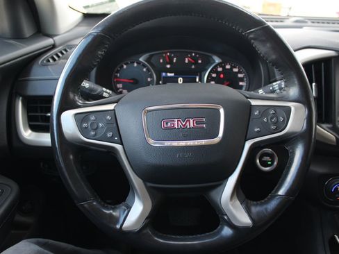 Used 2018 GMC Terrain Denali w/ GMC Pro Grade Package AWD/4WD image 19