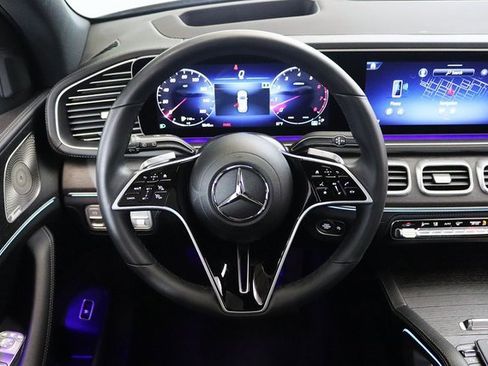 Used 2024 Mercedes-Benz GLE 450 4MATIC w/ AMG Line Exterior image 5