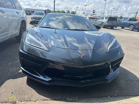 Used 2024 Chevrolet Corvette Stingray Premium Conv w/ Z51 Performance Package RWD image 6