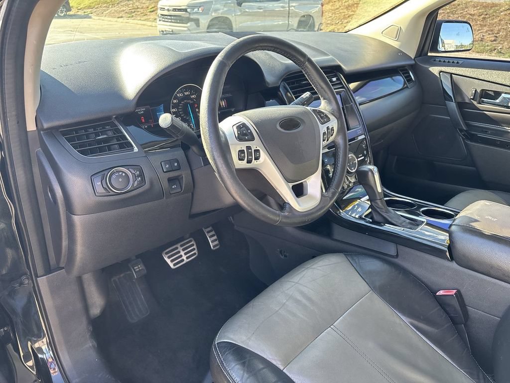 Used 2014 Ford Edge Sport w/ Driver Entry Package AWD/4WD image 14
