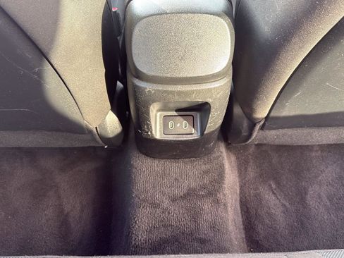 Used 2024 Hyundai Elantra SE FWD image 36