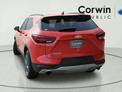 Used 2023 Chevrolet Blazer LT w/ Convenience Package FWD image 4