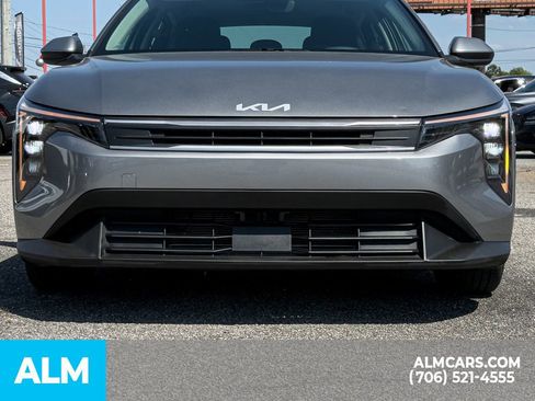 Used 2025 Kia K4 FWD image 8