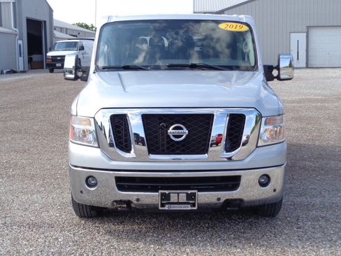 Used 2019 Nissan NV 3500 SL RWD image 5