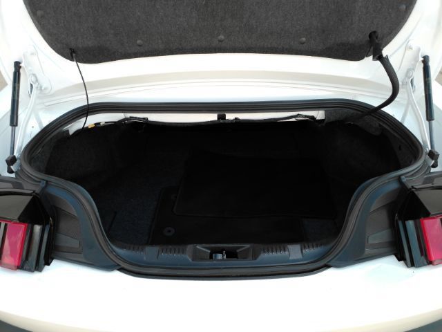 Used 2025 Ford Mustang Premium RWD image 28