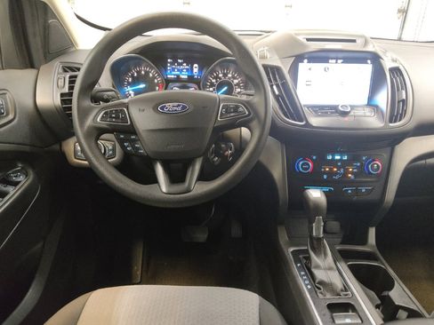 Used 2017 Ford Escape SE w/ Equipment Group 201A FWD image 22