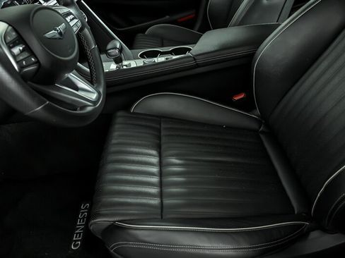 Used 2022 Genesis G70 2.0T w/ Prestige Package AWD/4WD image 17