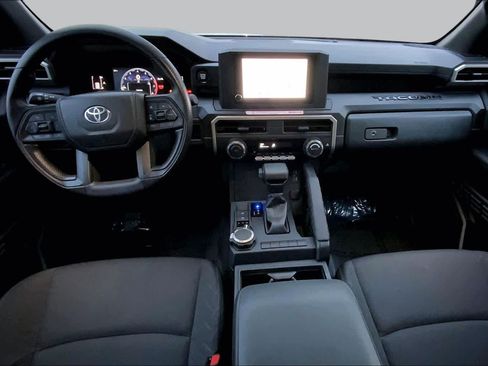Used 2025 Toyota Tacoma SR AWD/4WD image 15