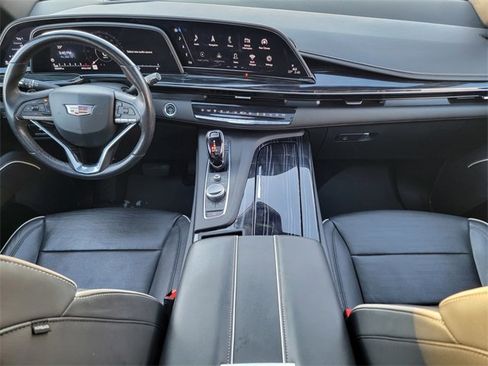 Used 2021 Cadillac Escalade Sport w/ LPO, Illumination Package image 22