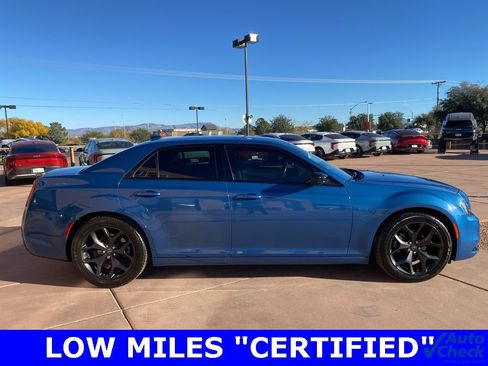 Used 2021 Chrysler 300 Touring w/ Sport Appearance Package image 8