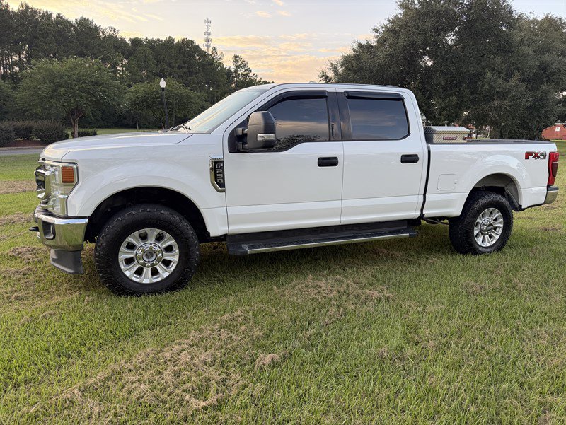 Used 2022 Ford F250 XLT w/ XLT Value Package AWD/4WD image 6