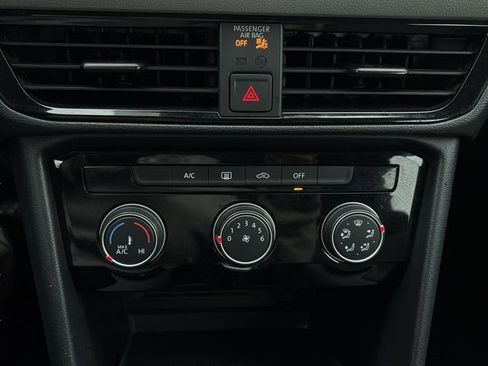 Used 2023 Volkswagen Taos S image 25