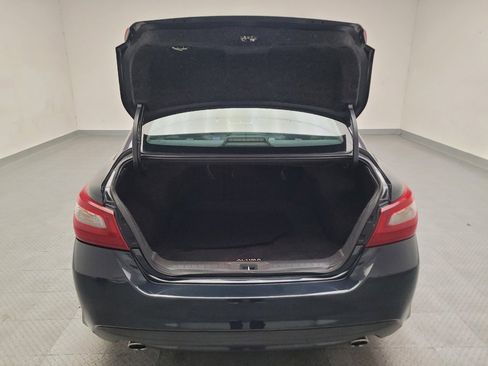 Used 2018 Nissan Altima 2.5 SL FWD image 29