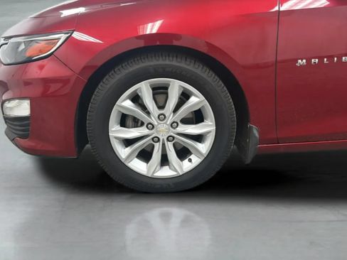 Used 2021 Chevrolet Malibu LT FWD image 30