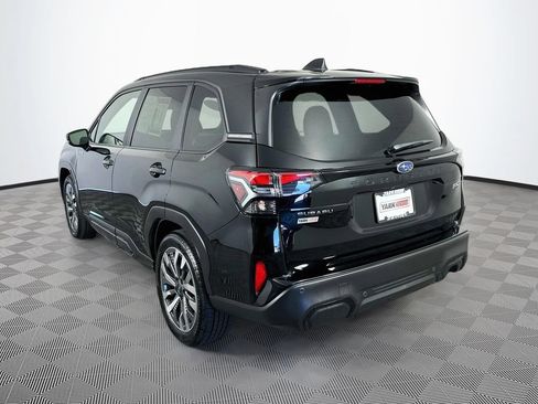 Used 2025 Subaru Forester Touring AWD/4WD image 7