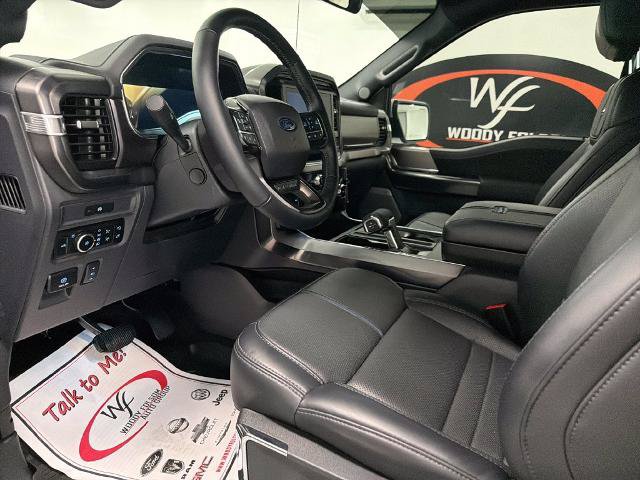 Certified 2025 Ford F150 Platinum w/ FX4 Off-Road Package AWD/4WD image 10