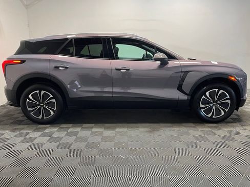 Used 2024 Chevrolet Blazer EV LT AWD/4WD image 4