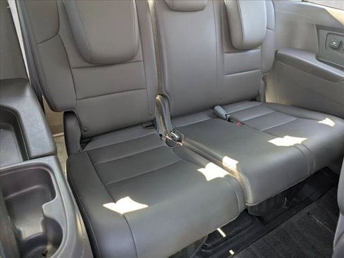 Used 2016 Honda Odyssey EX-L image 21