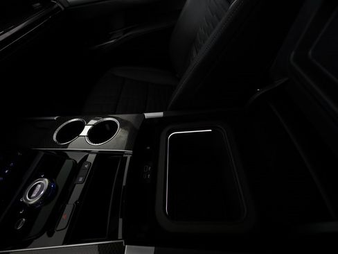 Used 2025 Cadillac Escalade V image 38