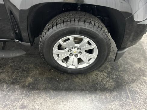 Used 2018 Chevrolet Colorado LT AWD/4WD image 10