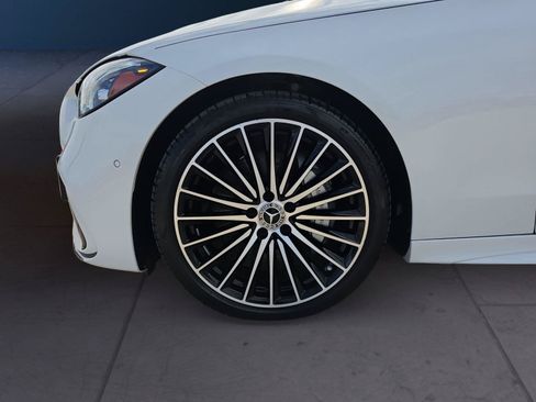 Used 2025 Mercedes-Benz C 300 Sedan image 14