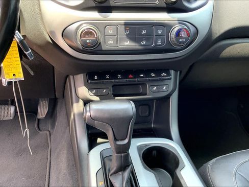 Used 2020 Chevrolet Colorado ZR2 w/ ZR2 Dusk Special Edition AWD/4WD image 32