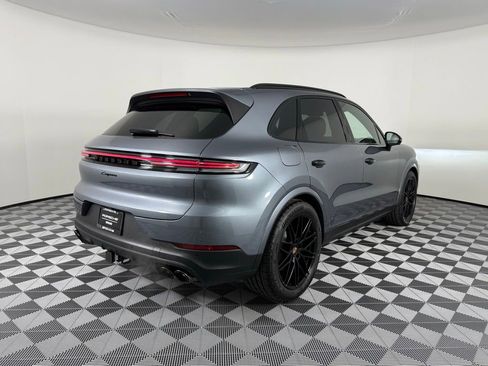 New 2026 Porsche Cayenne AWD/4WD image 9
