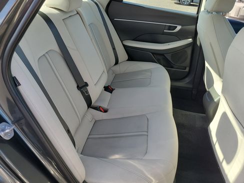 Used 2025 Hyundai Sonata SEL AWD/4WD image 25
