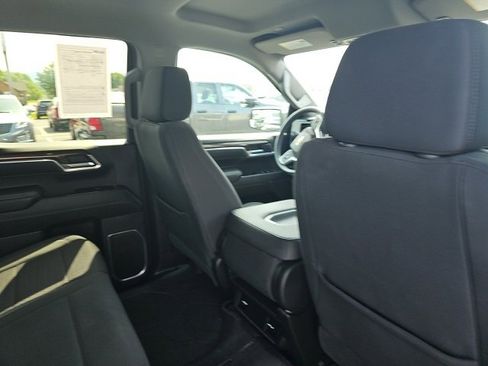 Used 2023 Chevrolet Silverado 1500 LT image 13