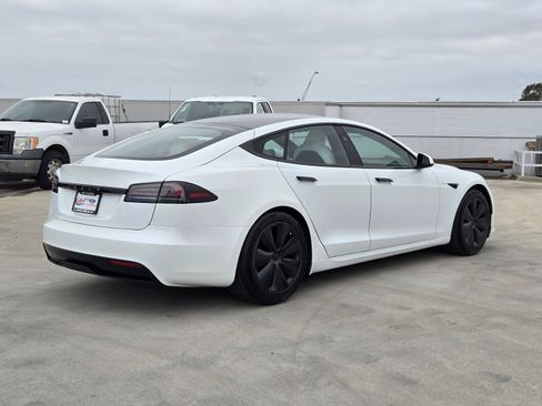 Used 2023 Tesla Model S Standard Range AWD/4WD image 4