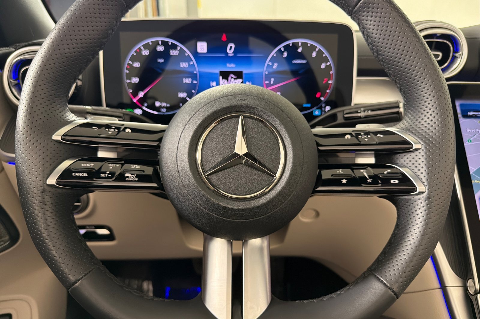 Used 2026 Mercedes-Benz CLE 450 4MATIC Cabriolet image 23