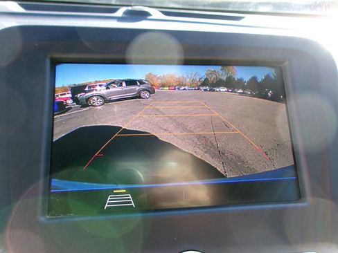 Used 2020 Chevrolet Equinox LS w/ LS Convenience Package image 17