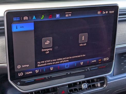 Used 2025 Volkswagen ID. Buzz Pro S Plus RWD image 33