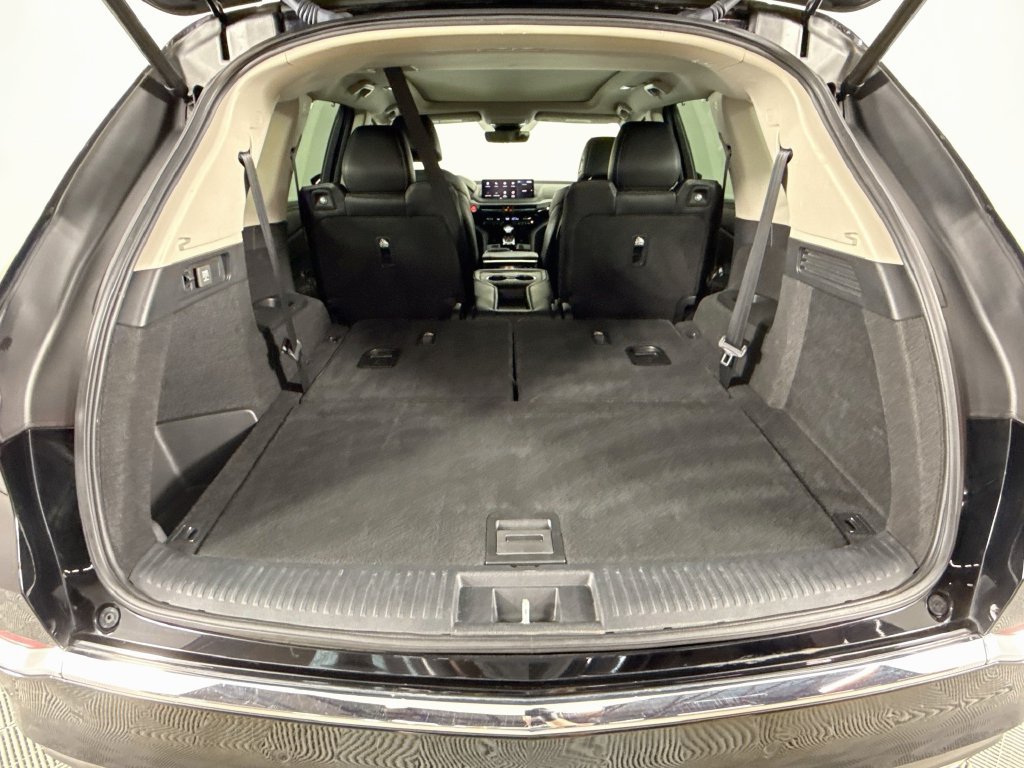 Used 2024 Acura MDX w/ Technology Package AWD/4WD image 22